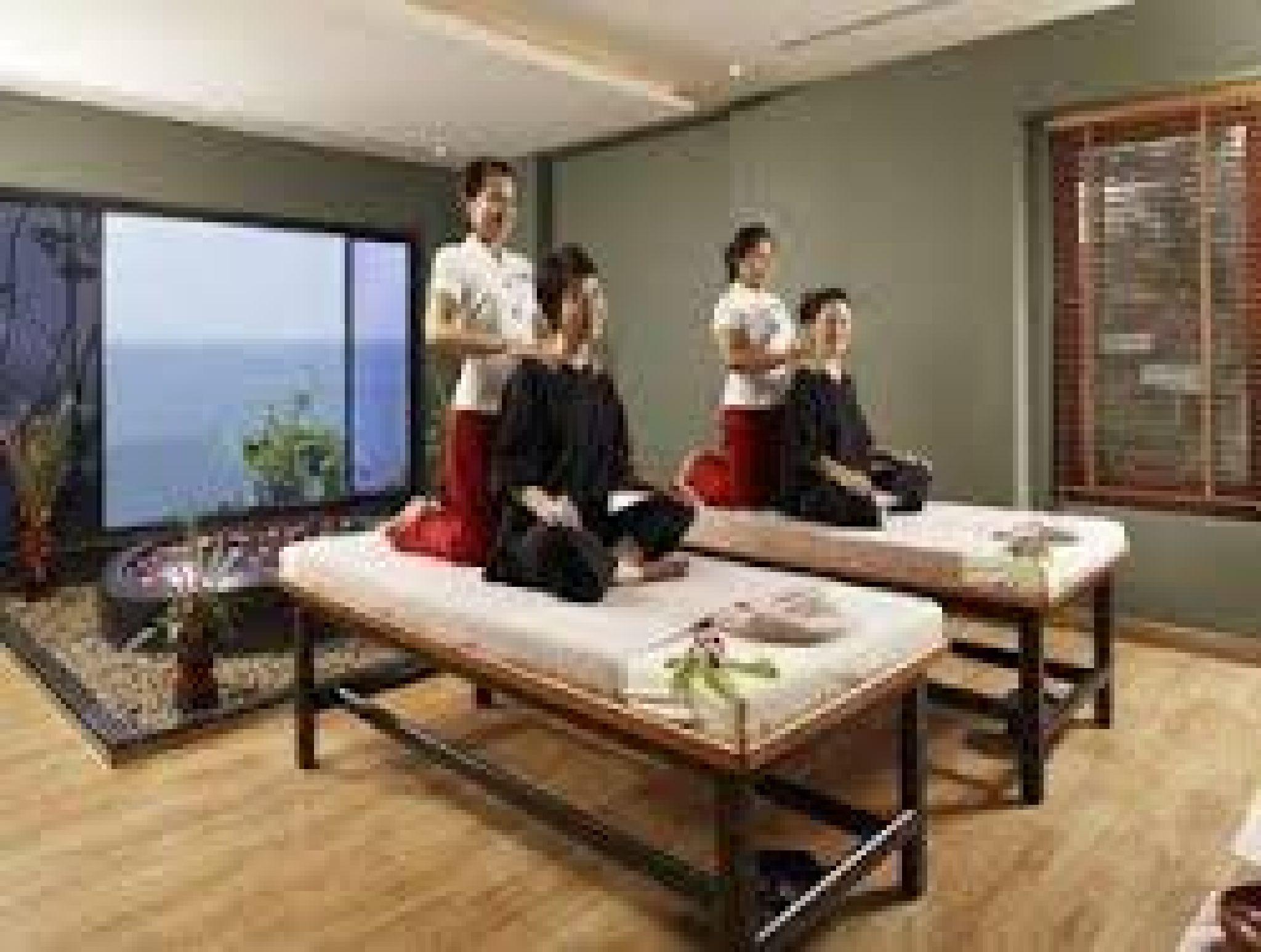 Namaka Resort Kamala Zewnętrze zdjęcie Thai massage