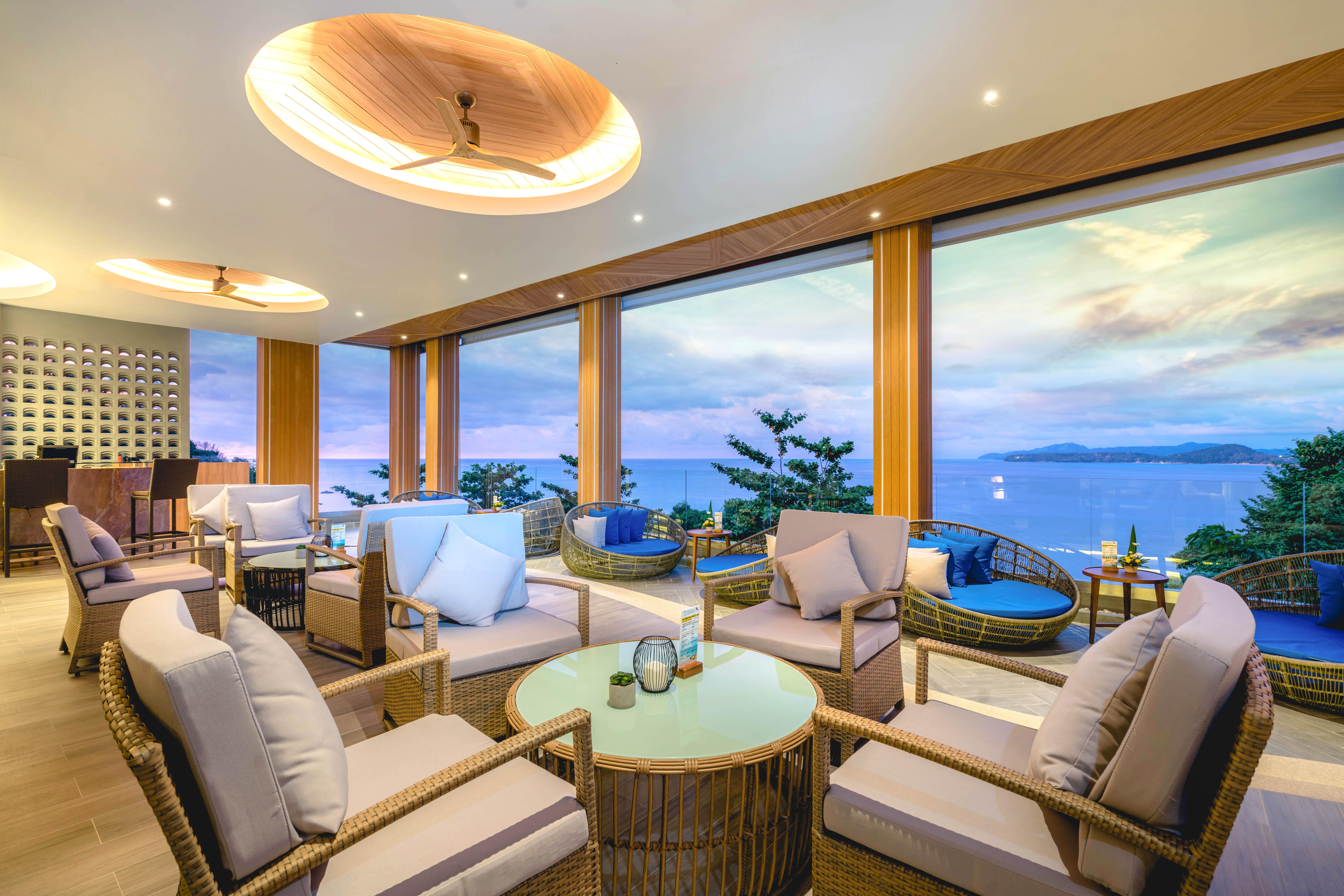 Namaka Resort Kamala Zewnętrze zdjęcie The View Bar
